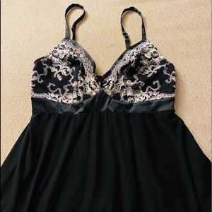 Soma baby doll night gown S black w white eyelash lace nylon polyester lingerie